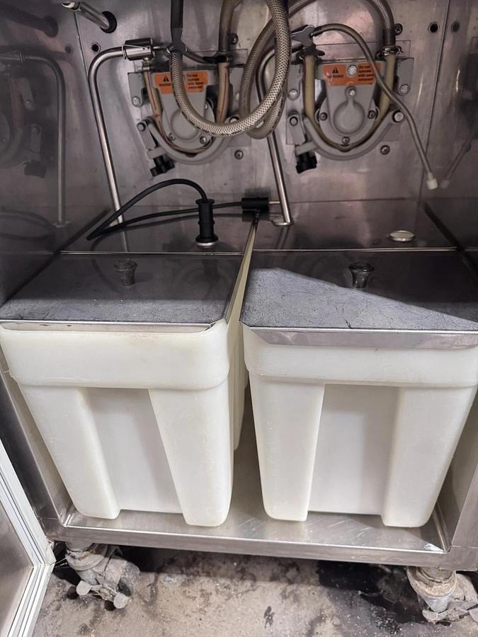 Used 2 Electro Freeze Mix Tanks HC196255 and Front & Back Lids HC119995, HC140445