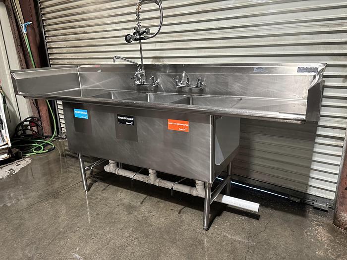 Used Advance Tabco 95-1/2" 3-Comp Sink w/Vegetable Sprayer