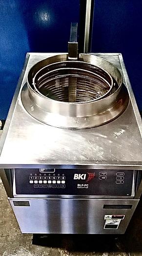 Used BKI BLF-FC - X-Large Volume 75 Lb Deep Fryer – Auto-Lift – Touchpad - Filtration