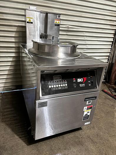 Used BKI BLG-FC 75 Lb. Gas Fryer with Basket Lift and Filtration