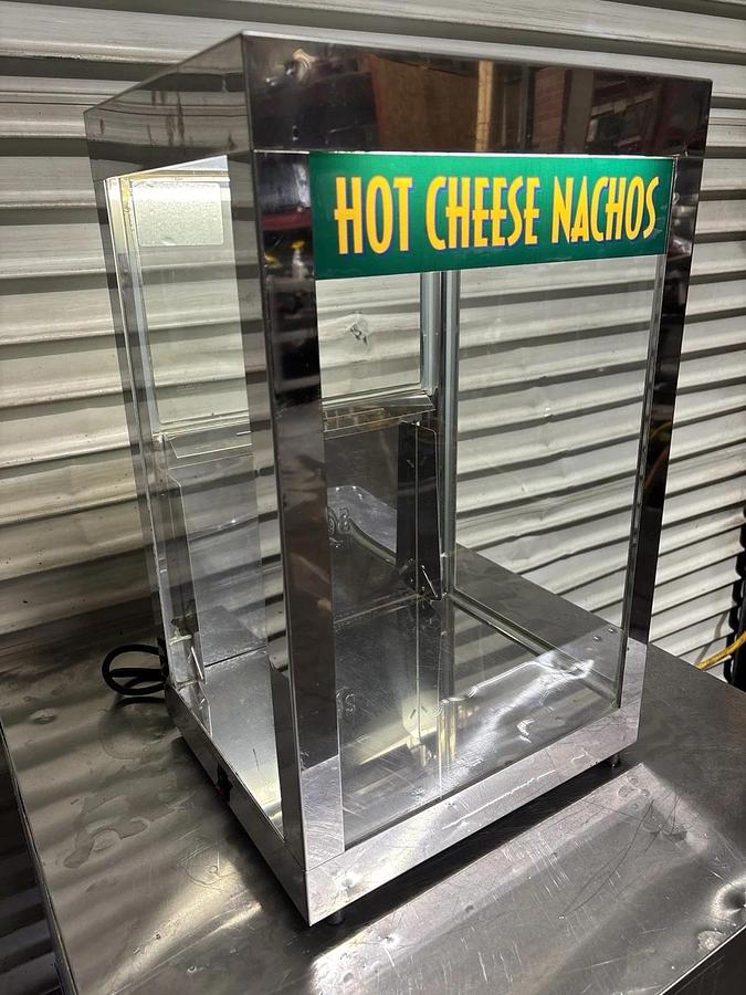 Used Server Products Lighted Nacho Tortilla Chip Server Model CS