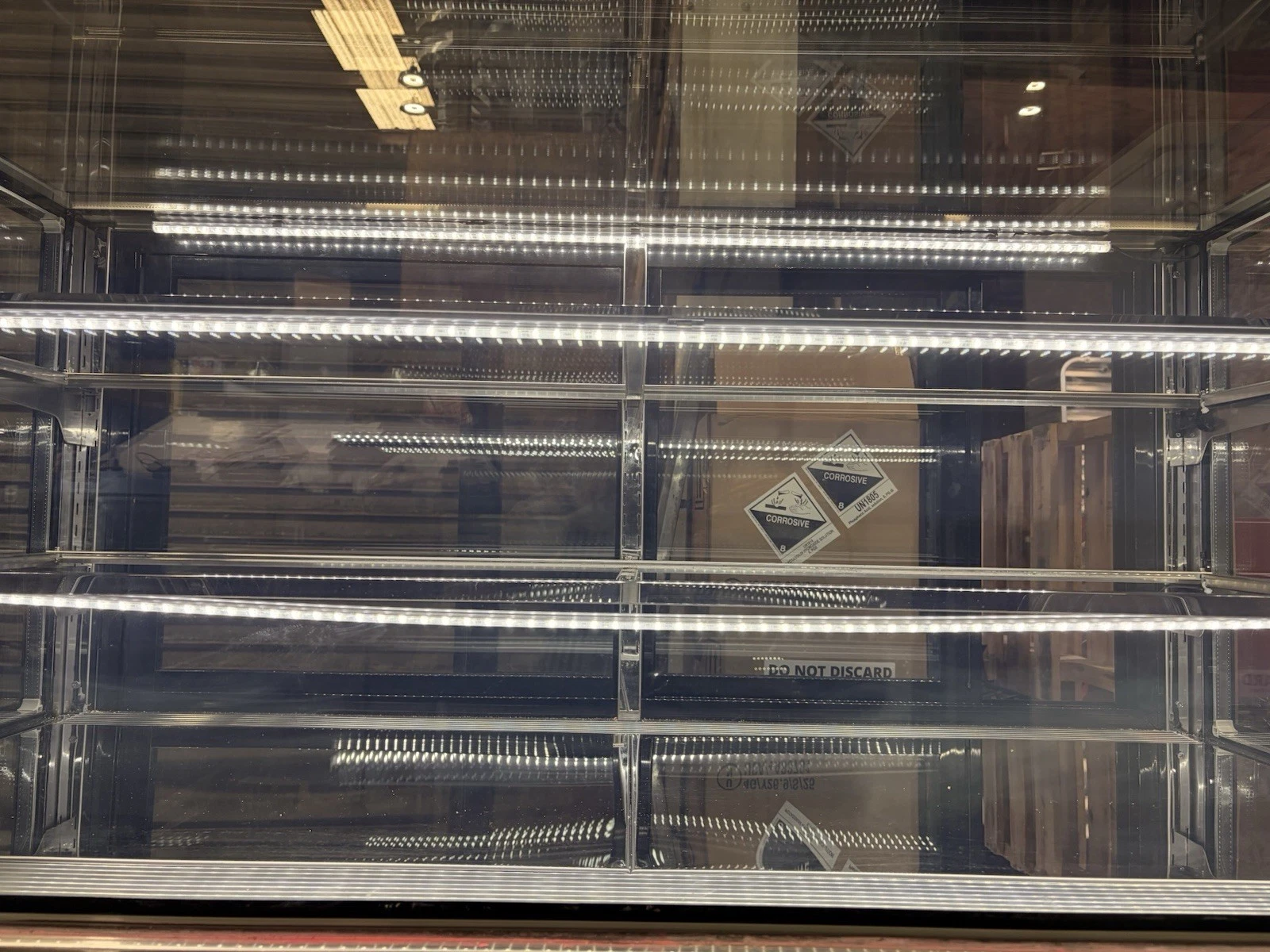 Used MoTak MCD59-2X Refrigerated Straight Glass Bakery Display Case - 59” Floor Case