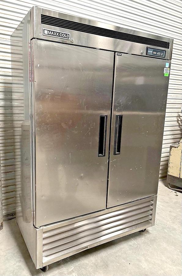 Used Maxx Cold MCR-49FD Solid Stainless Two Door Reach-In Refrigerator 120V, 54" W
