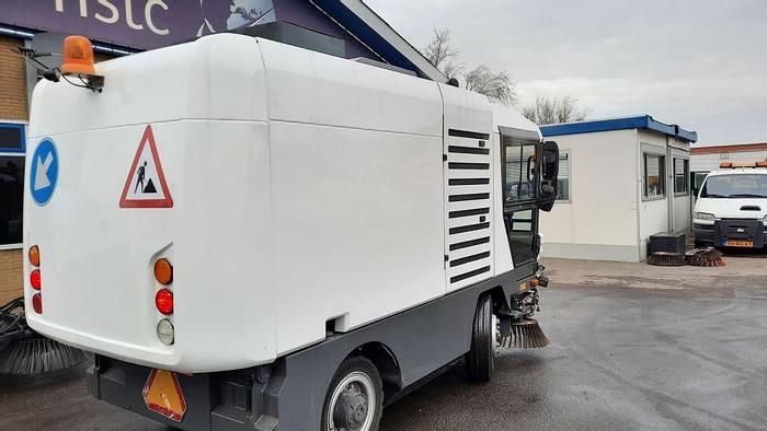 Gebruikt 2009 Ravo 540 STH