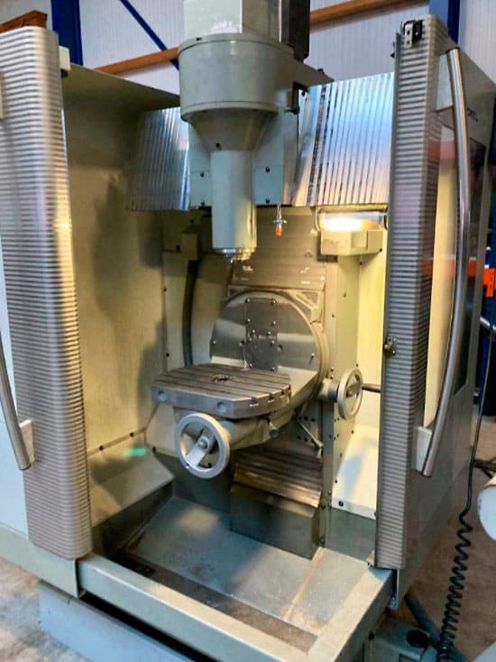 Used Deckel Maho DMU35-M - Vertical machining centre - 2001