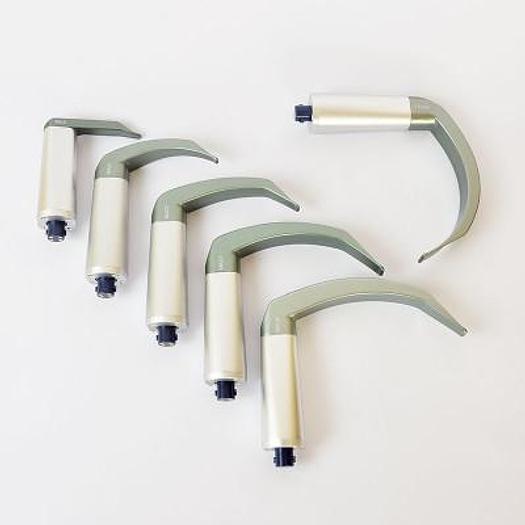VIDEOLARYNGOSCOPE AVEC 6 LAMES REUTILISABLES