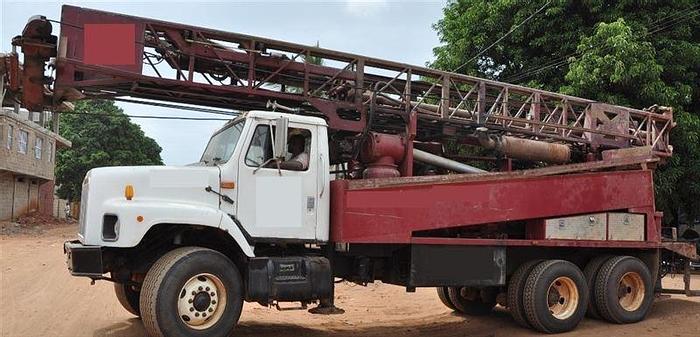 Used 1998 Ingersoll-Rand T3W Drill Rig