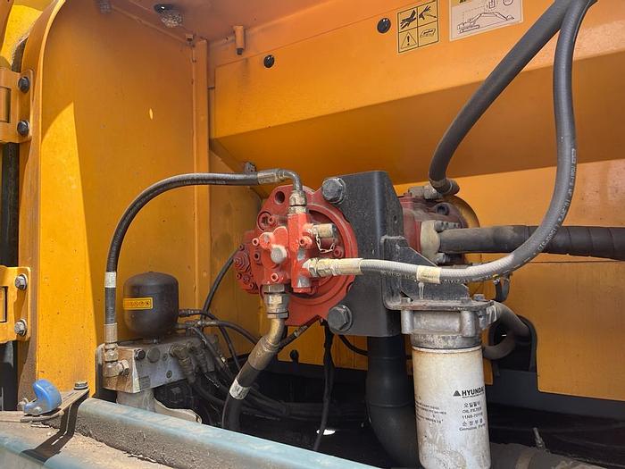 Used 2012 HYUNDAI ROBEX 290LC9 LR LONG REACH EXCAVATOR