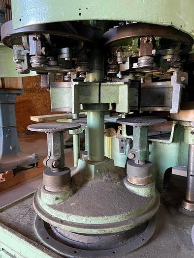 Used Angelus 59P Closing Machine