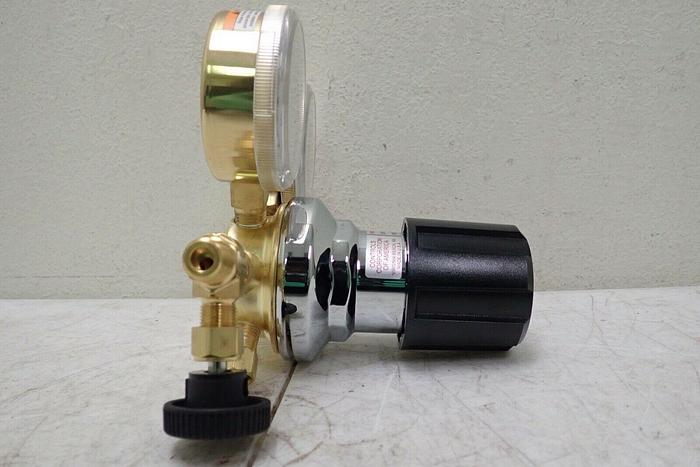 Used Concoa 1096502-01-580 Pressure Regulator