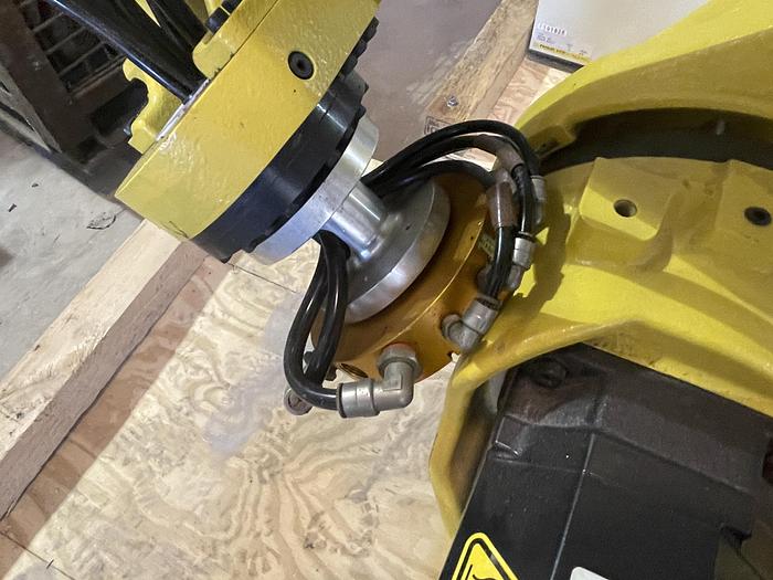 Used FANUC M20iA CNC 6 AXIS ROBOT WITH R30iA CONTROLLER