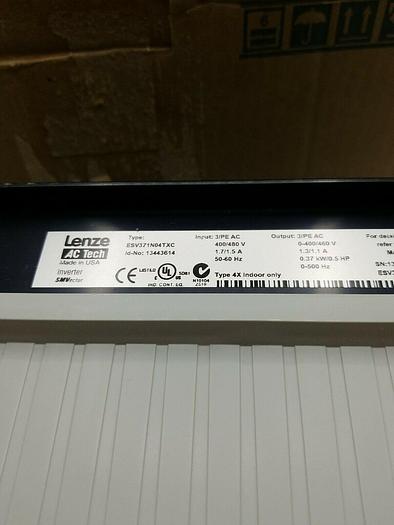 LENZE ESV371N04TXCXX1E42 400/480 volt VFD .5HP