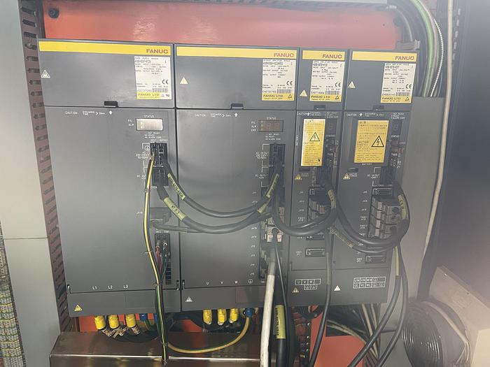 Ottime Tornio Cnc con Motorizzati AVM ANGELINI DG 13