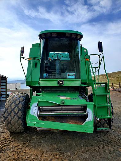 Used ** Auction ** 1996 John Deere 9500 SideHill Combine w/ 25' Header