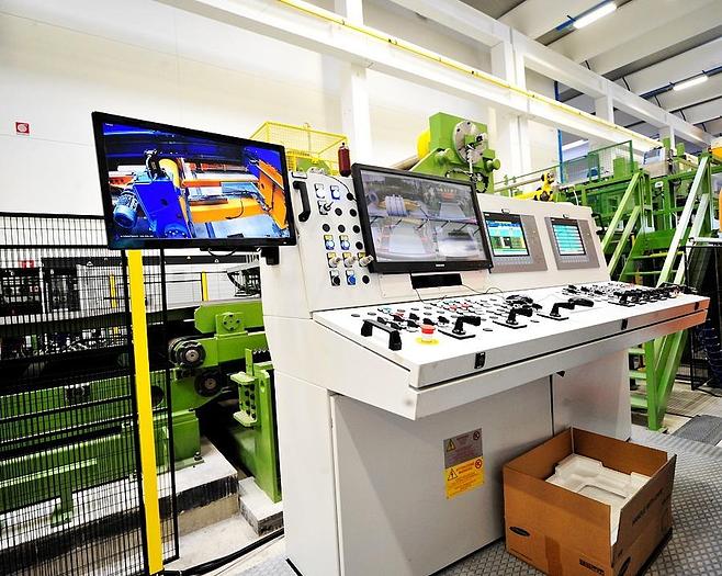 Used F&P 2000x20mm S.S. CCTL Line (New) #4351