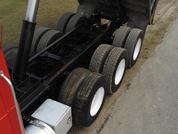 Used Mack dump truck