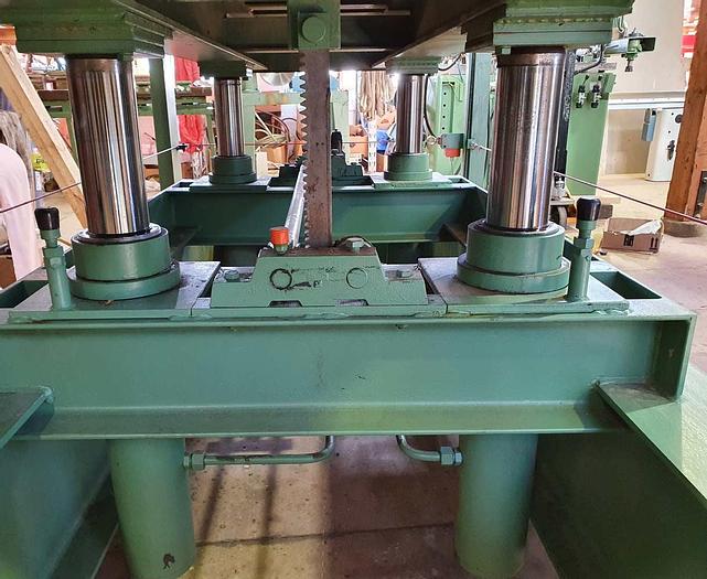 Used 1980 Ott Germany OTT veneer press JU 2513