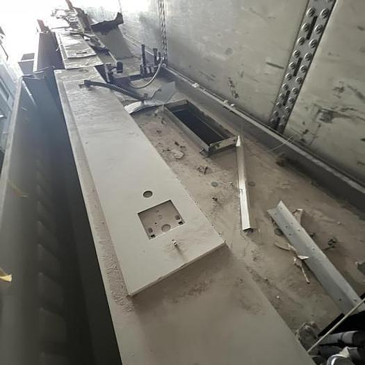 Used St Charles 6' Fume Hood, Combo Sash