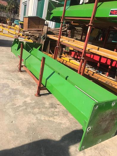 Usato GRU A BANDIERA ELEPHANT