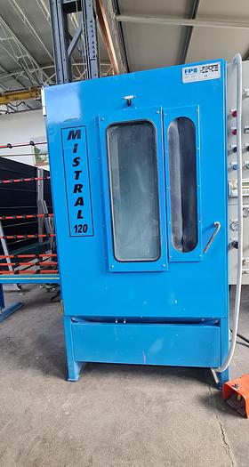 Usato Sabbiatrice con cabina PEZZA MISTRAL