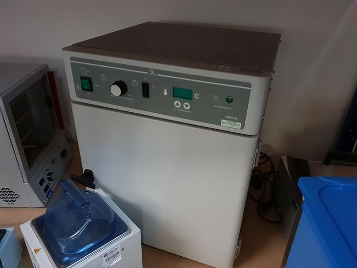Used Agilent technologies SL G2545A Hybridization Oven