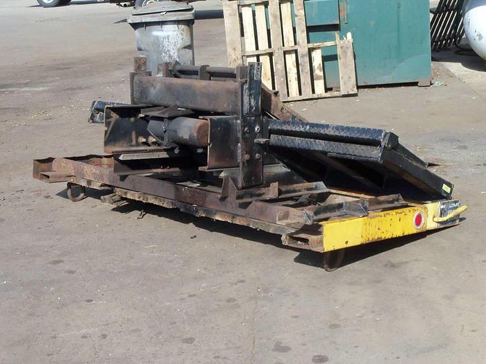 Used 2000 Tommy Lift-Gate- Stock #: 0073