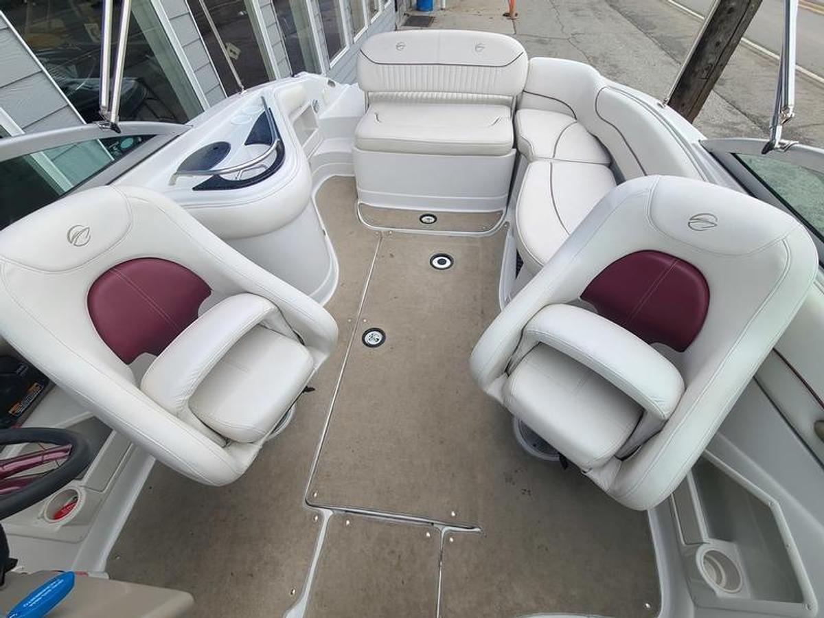 Used 2003 Crownline 230