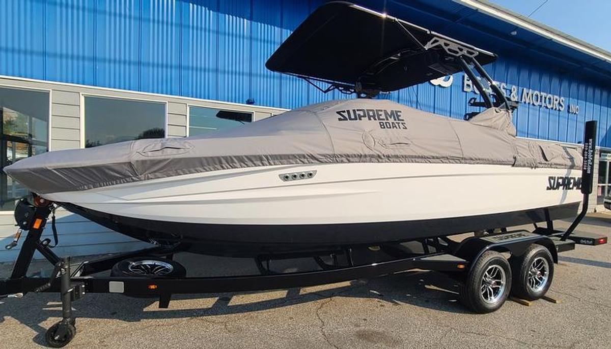 2026 Supreme Boats S220