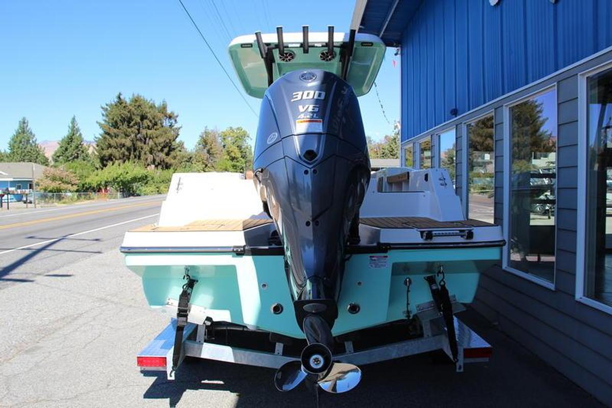 2025 Starcraft Marine SVX OB 231 CC