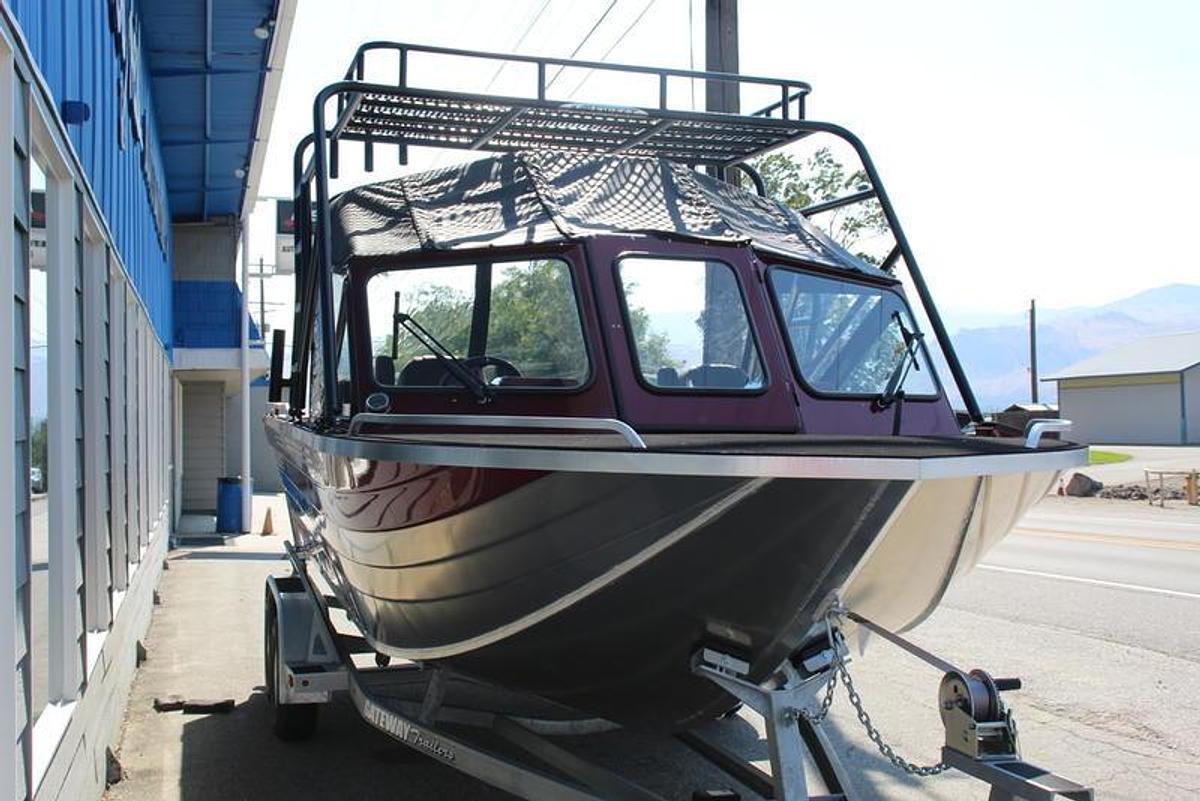 2024 Custom Weld 20/22 Wide Body OffShore/Utility