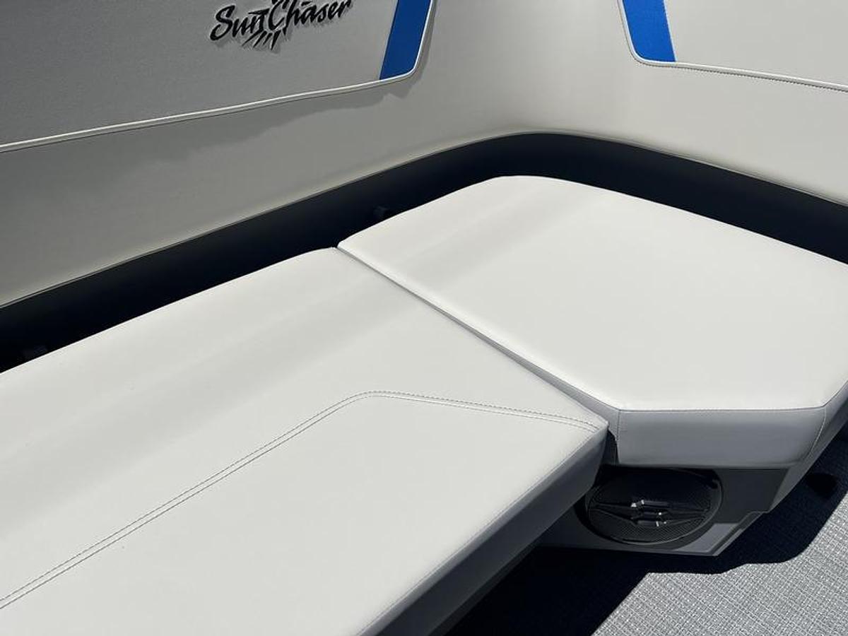 2025 SunChaser Lucerne 20 LR DH