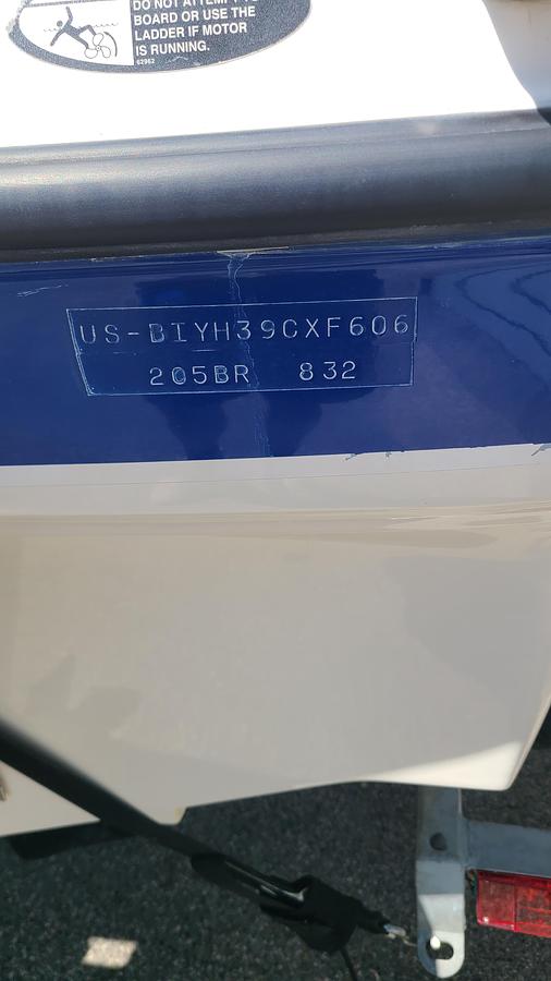 Used 2006 Bayliner 205