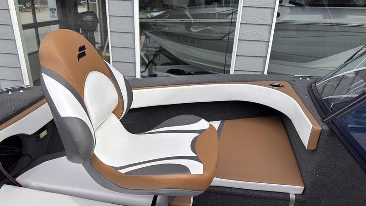 Used 2023 Starweld Victory 20 DC