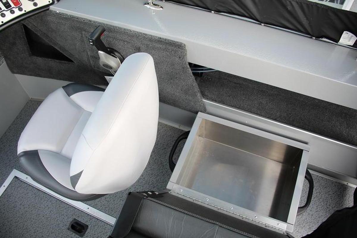 2025 Smoker Craft OSPREY 162