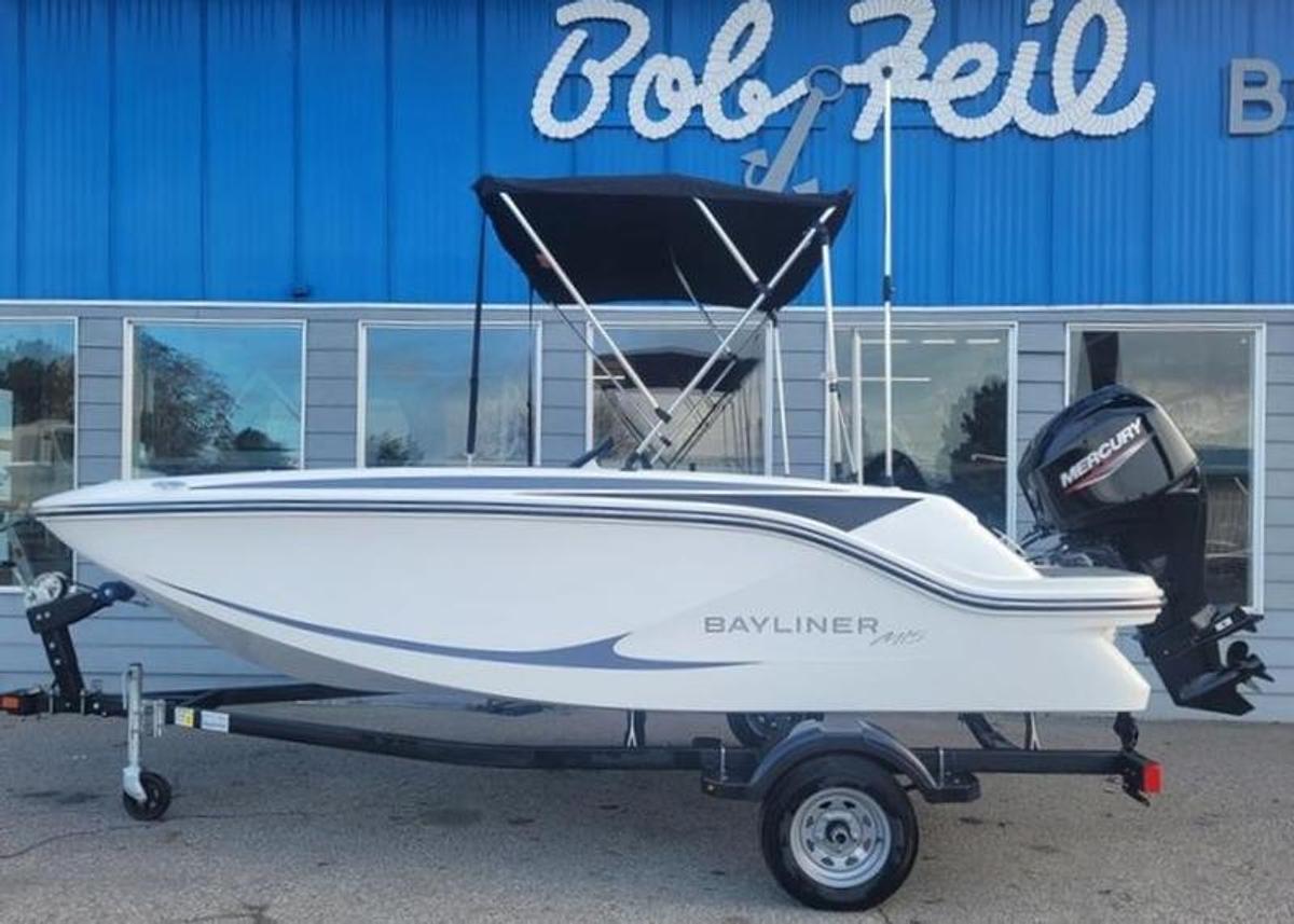 2025 Bayliner M15