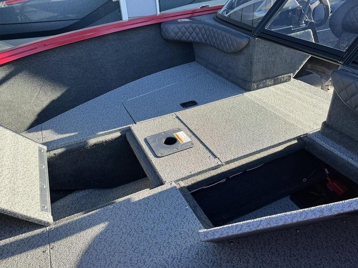 2026 Starweld SXT 17