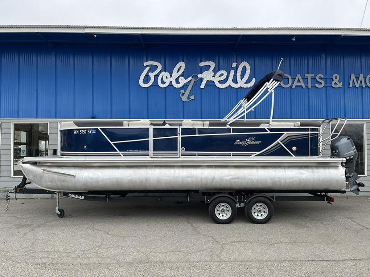 Used 2021 SunChaser GENEVA 24 CRUISE