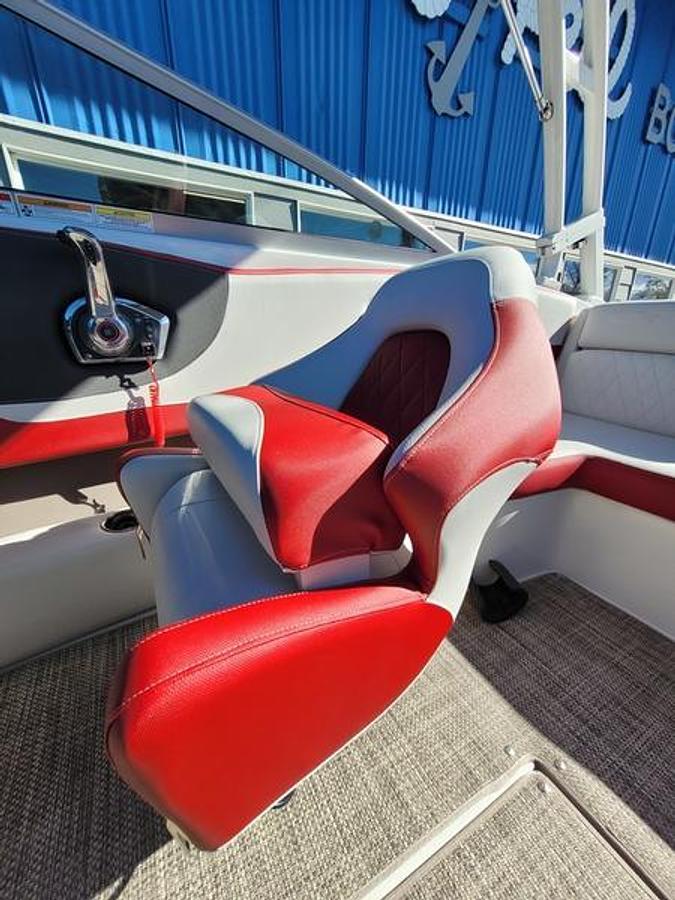 2024 Crownline 220 SS