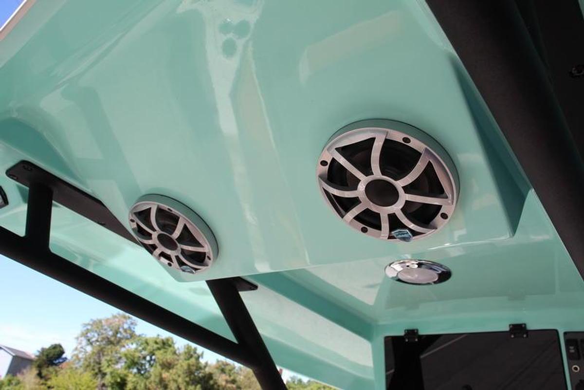 2025 Starcraft Marine SVX OB 231 CC