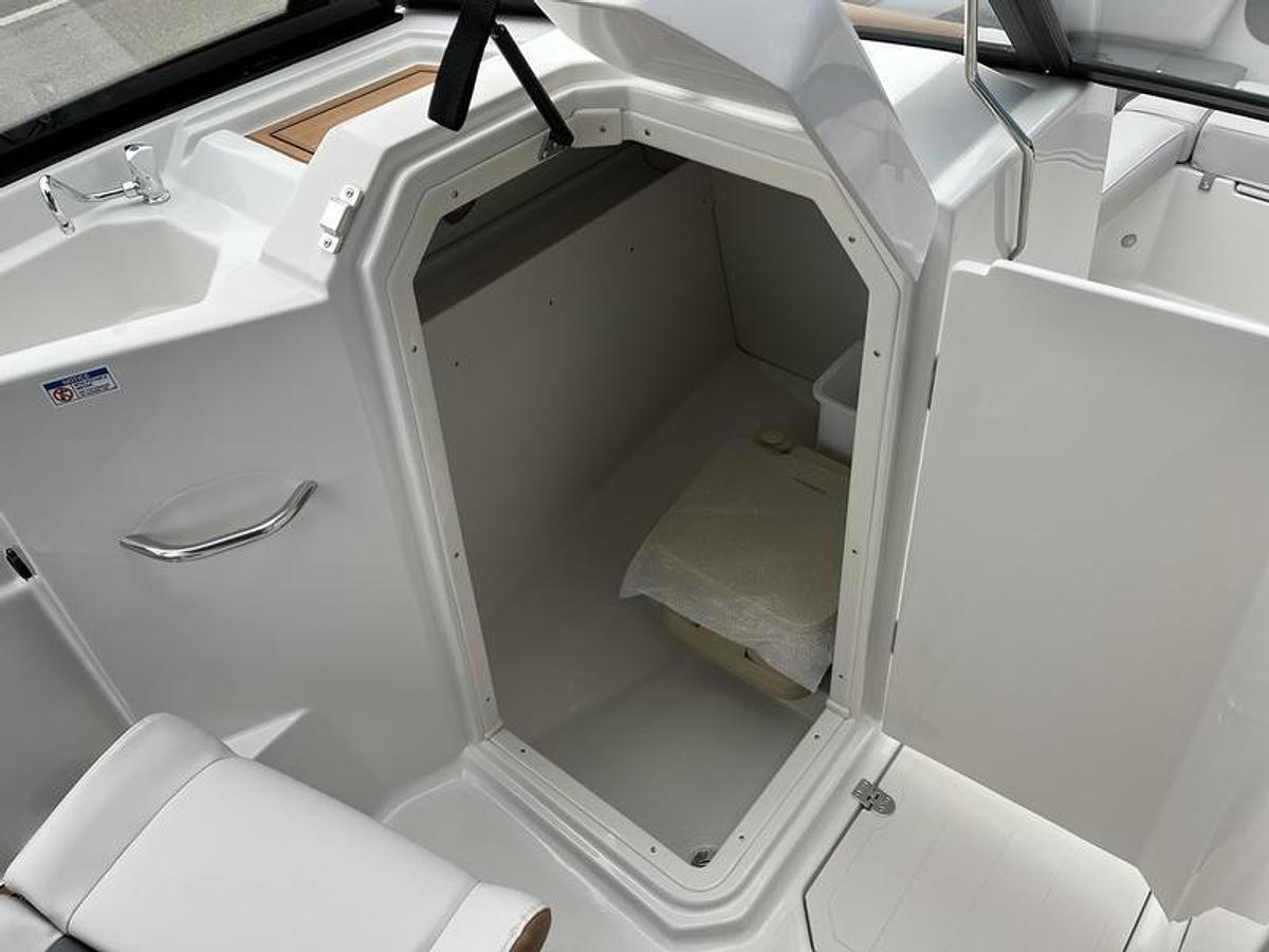 2025 Starcraft Marine SVX 230 OB