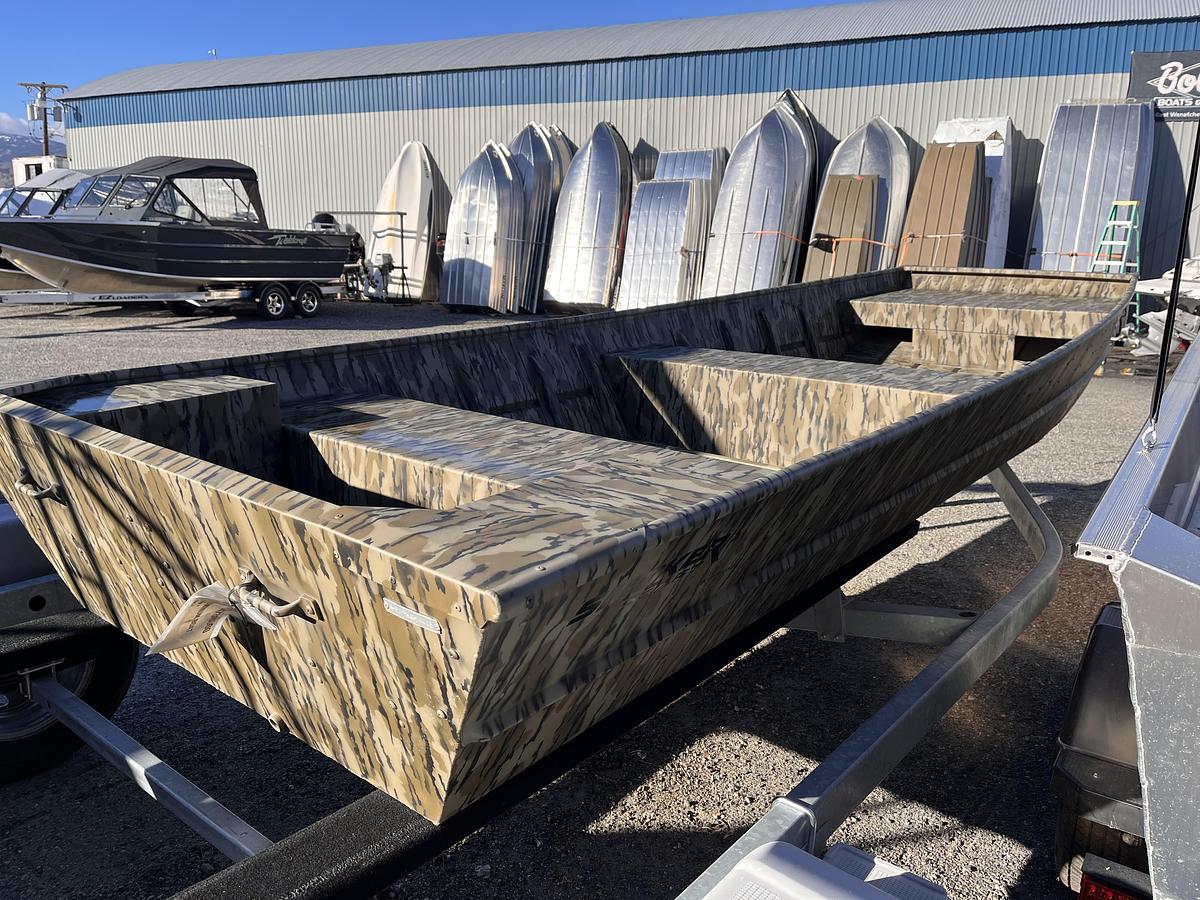 Used 2025 Smoker Craft JON 1648 MOSSY OAK