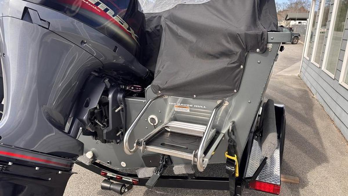 Used 2023 Starweld Victory 20 DC