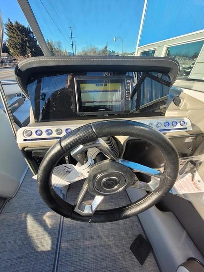 2024 Crownline 240 SS