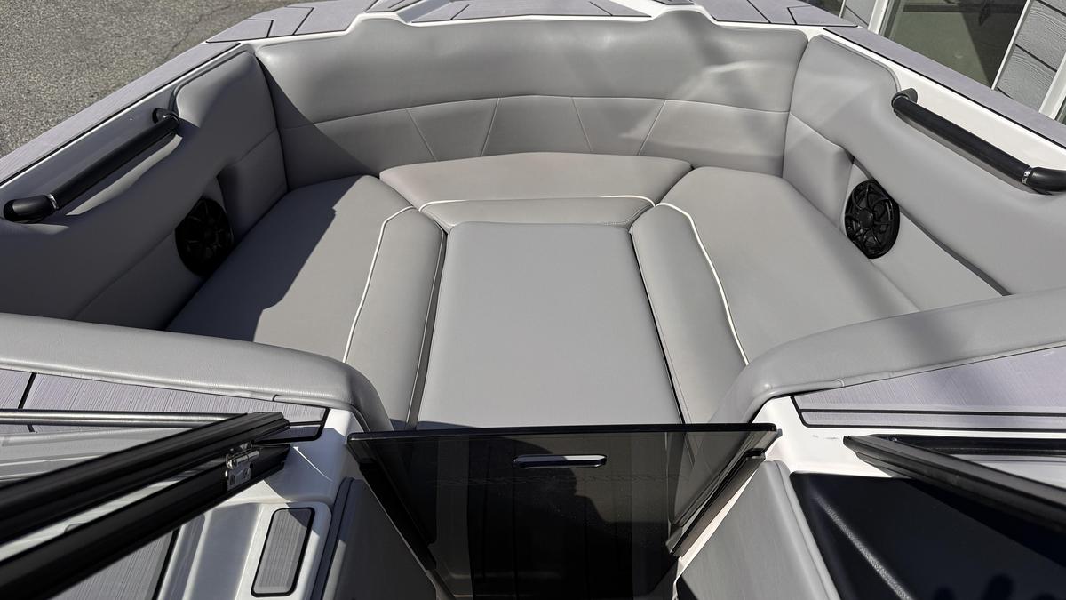 Used 2024 Moomba Max