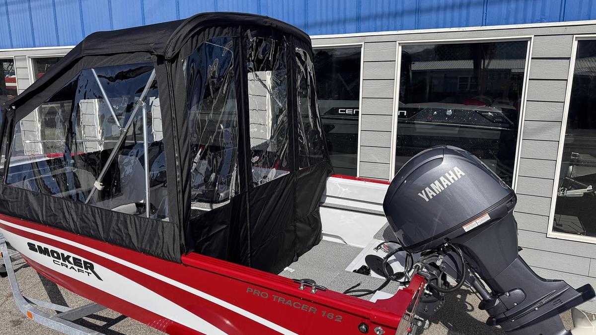 2026 Smoker Craft 162 PRO TRACER