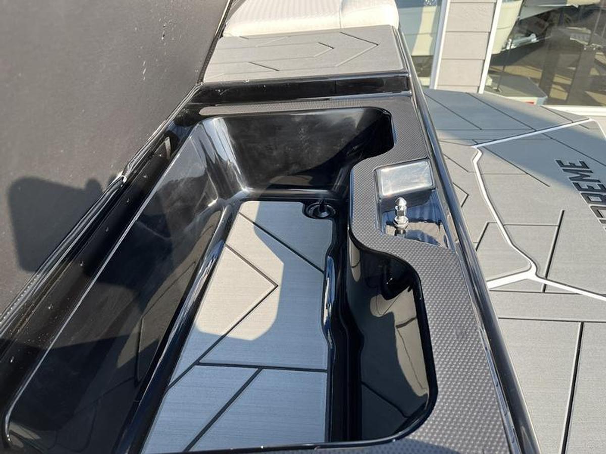 2026 Supreme Boats S220