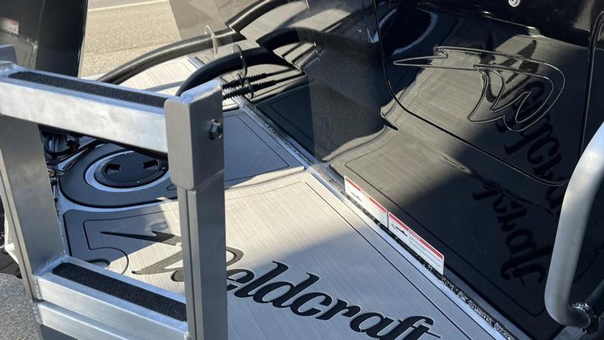 2026 Weldcraft 210 Revolution