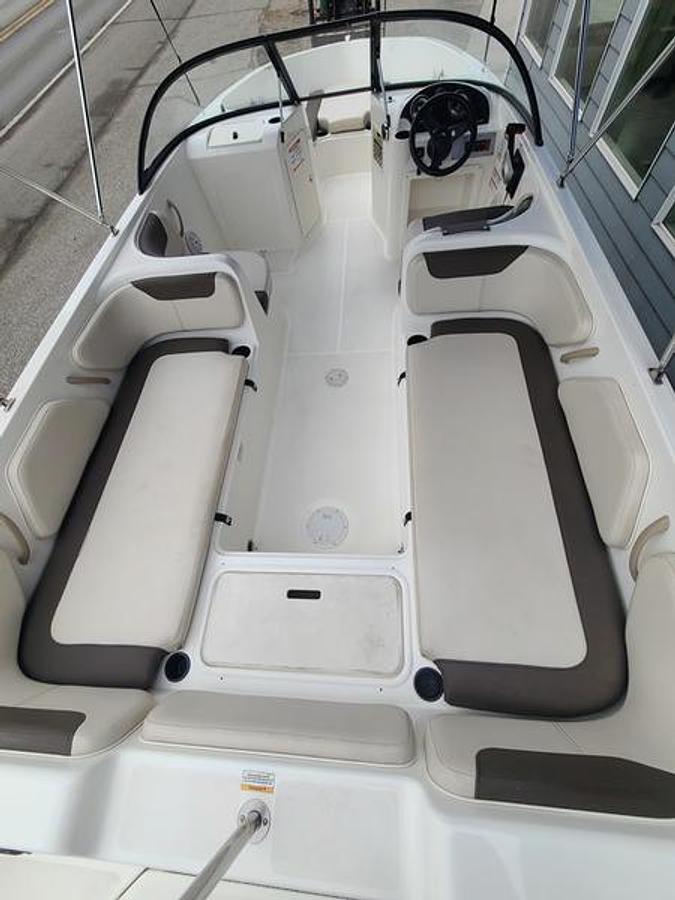 Used 2021 Bayliner Element E21