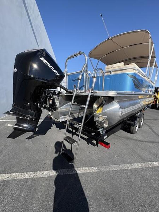 2026 Avalon Venture 85 Quad Lounger 25 FT