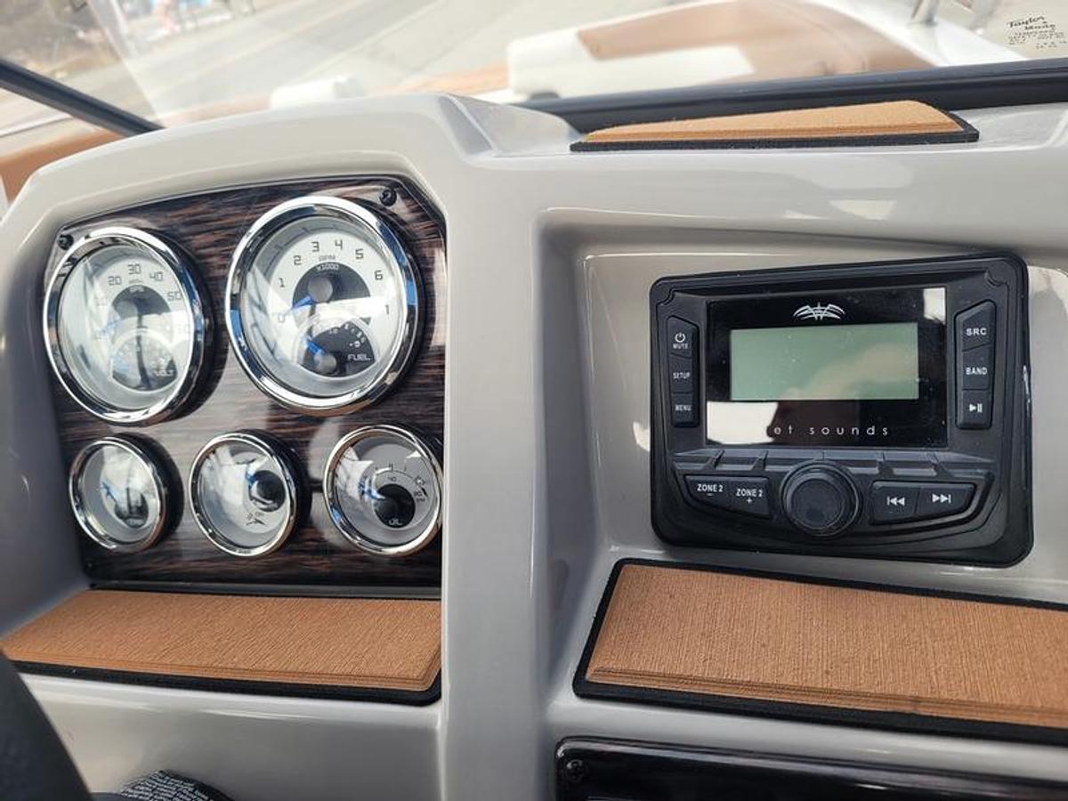 2025 Starcraft Marine SVX 210 I/O